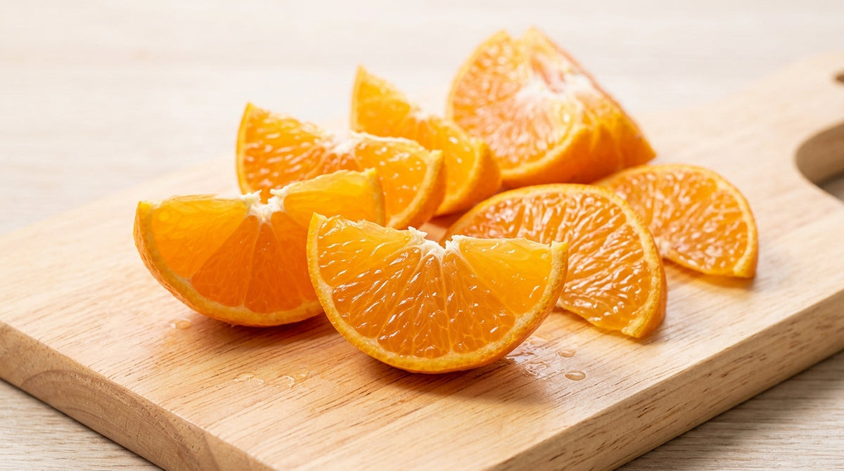 Nutritional breakdown of fresh Sargodha Kinnow mandarin sliced open